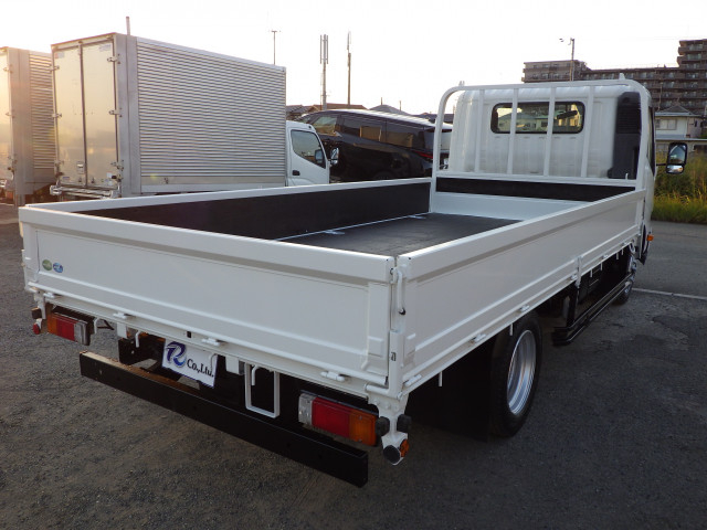 日野 デュトロ 小型 平ボディ 2RG-XZU710M(95451) 31枚目