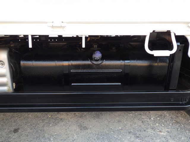 日野 デュトロ 小型 平ボディ 2RG-XZU710M(95451) 32枚目