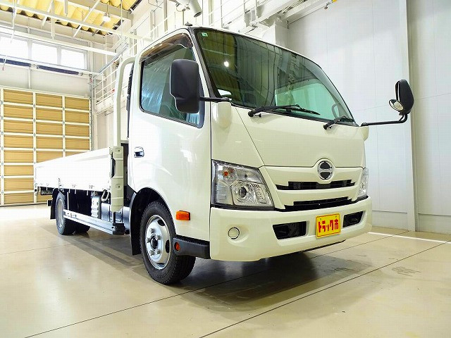 日野 デュトロ 小型 平ボディ 2RG-XZU710M(95452) 2枚目