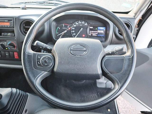 日野 デュトロ 小型 平ボディ 2RG-XZU710M(95456) 4枚目