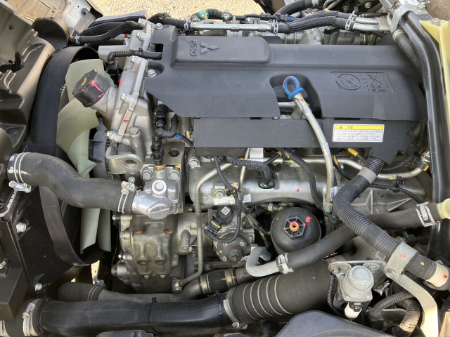 三菱ふそう キャンター 小型 平ボディ 2RG-FDA20(95458) 34枚目