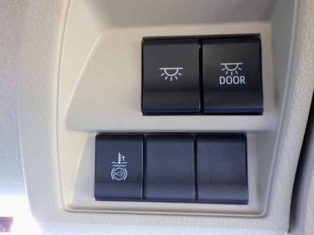 日野 レンジャー 中型 クレーン付き 2KG-FC2ABA(95459) 27枚目