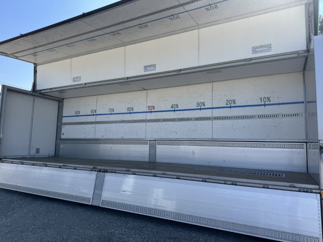 日野 プロフィア 大型 アルミウィング 2DG-FW1AHG(95462) 16枚目