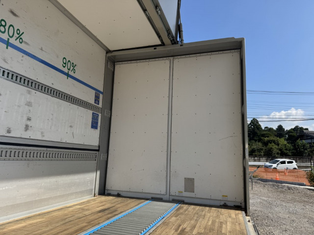 日野 プロフィア 大型 アルミウィング 2DG-FW1AHG(95462) 18枚目