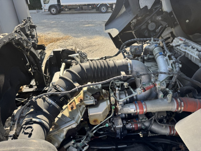 日野 プロフィア 大型 アルミウィング 2DG-FW1AHG(95462) 41枚目