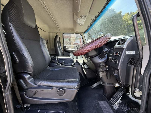 三菱ふそう ファイター 増トン アルミウィング 2KG-FK65FZ(95463) 32枚目