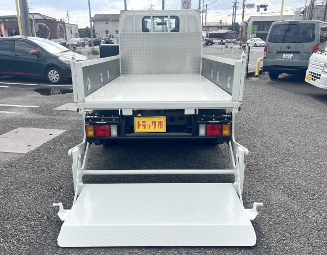 マツダ タイタン 小型 平ボディ 2RG-LJR88A(95465) 7枚目