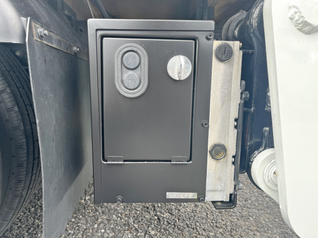 マツダ タイタン 小型 平ボディ 2RG-LJR88A(95465) 14枚目