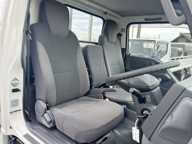 マツダ タイタン 小型 平ボディ 2RG-LJR88A(95465) 19枚目