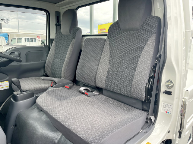 マツダ タイタン 小型 平ボディ 2RG-LJR88A(95465) 20枚目