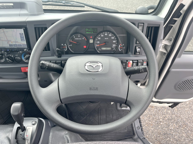 マツダ タイタン 小型 平ボディ 2RG-LJR88A(95465) 21枚目