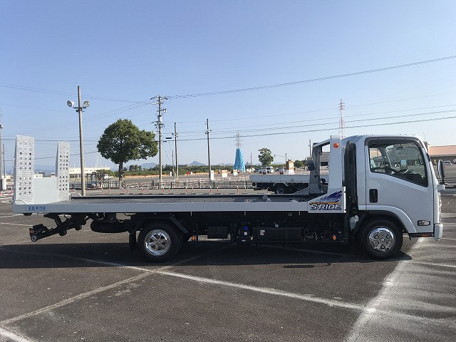 いすゞ エルフ 小型 車載専用車 2RG-NPR88AN(95467) 5枚目