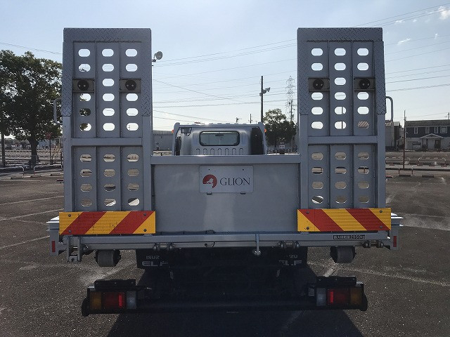 いすゞ エルフ 小型 車載専用車 2RG-NPR88AN(95467) 7枚目