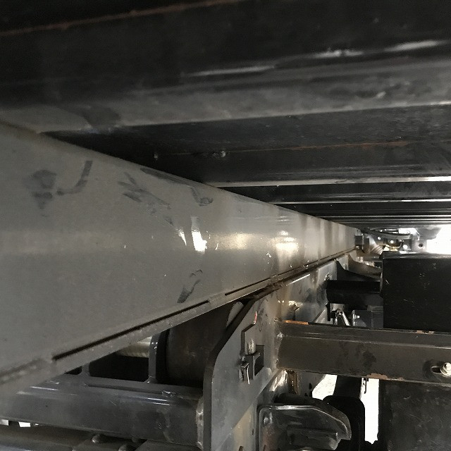 いすゞ エルフ 小型 車載専用車 2RG-NPR88AN(95467) 33枚目