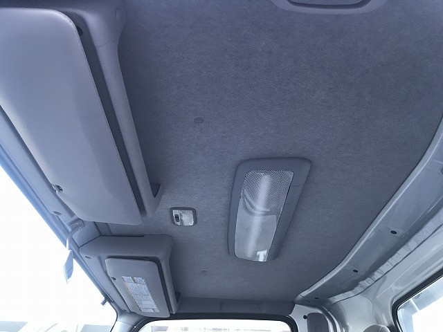 いすゞ エルフ 小型 車載専用車 2RG-NPR88AN(95467) 44枚目