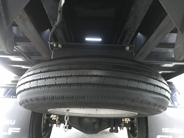 いすゞ エルフ 小型 車載専用車 2RG-NPR88AN(95467) 46枚目