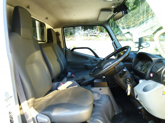 トヨタ ダイナ 小型 平ボディ 2RG-XZU605(95469) 22枚目