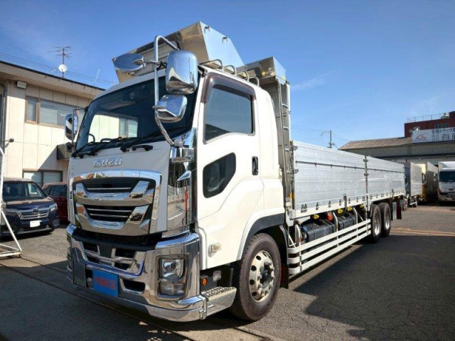 いすゞ ギガ 大型 平ボディ 2PG-CYL77C(95474) 1枚目