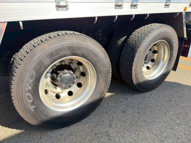 いすゞ ギガ 大型 平ボディ 2PG-CYL77C(95474) 19枚目