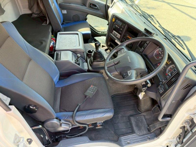 いすゞ ギガ 大型 平ボディ 2PG-CYL77C(95474) 27枚目