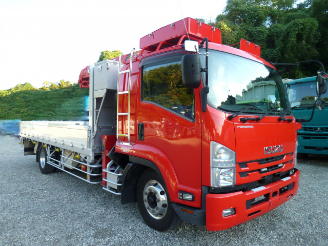 いすゞ フォワード 大型 クレーン付き 2RG-FTR90V2(95475) 3枚目