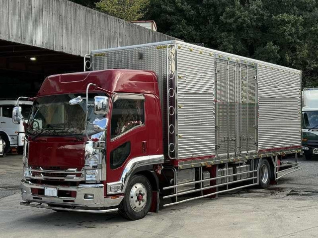 いすゞ フォワード 中型 冷凍冷蔵バン 2PG-FRR90T2(95476) 1枚目