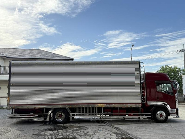 いすゞ フォワード 中型 冷凍冷蔵バン 2PG-FRR90T2(95476) 4枚目