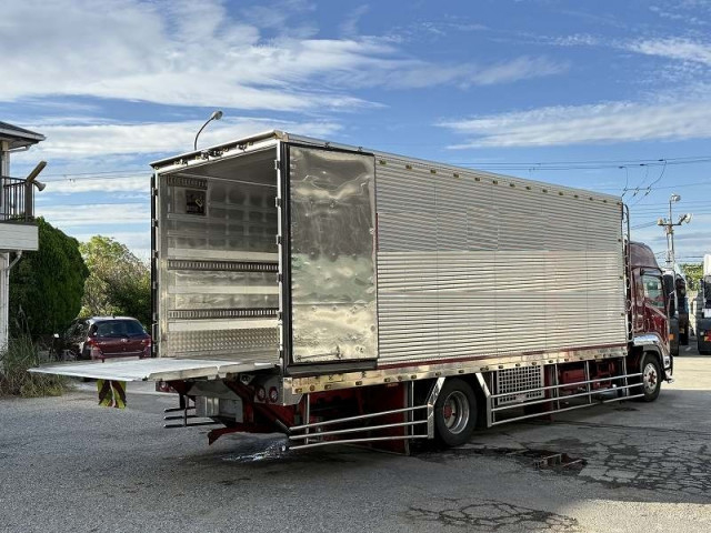 いすゞ フォワード 中型 冷凍冷蔵バン 2PG-FRR90T2(95476) 9枚目