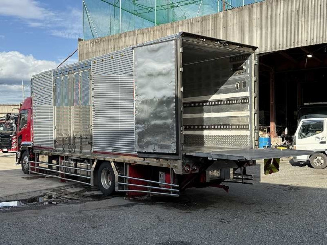 いすゞ フォワード 中型 冷凍冷蔵バン 2PG-FRR90T2(95476) 11枚目