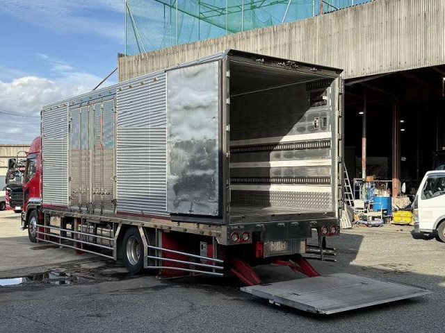 いすゞ フォワード 中型 冷凍冷蔵バン 2PG-FRR90T2(95476) 14枚目