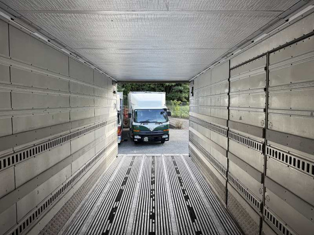 いすゞ フォワード 中型 冷凍冷蔵バン 2PG-FRR90T2(95476) 17枚目