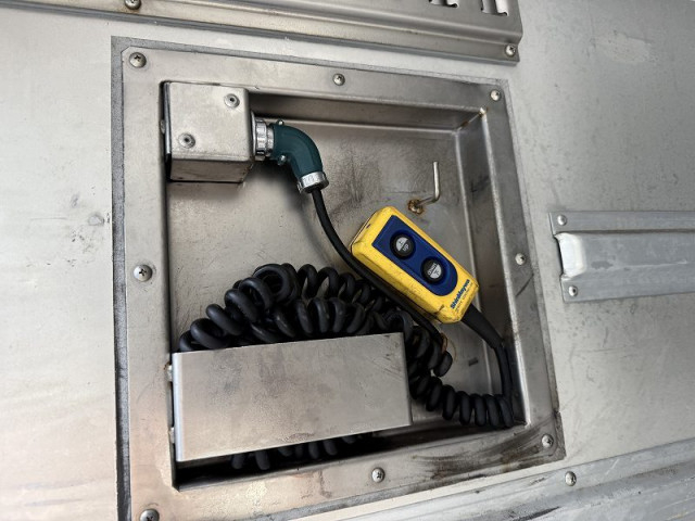 いすゞ フォワード 中型 冷凍冷蔵バン 2PG-FRR90T2(95476) 20枚目