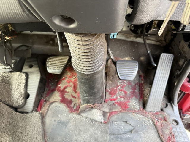 いすゞ フォワード 中型 冷凍冷蔵バン 2PG-FRR90T2(95476) 30枚目