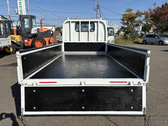 マツダ タイタン 小型 平ボディ 2RG-LKS88A(95481) 8枚目