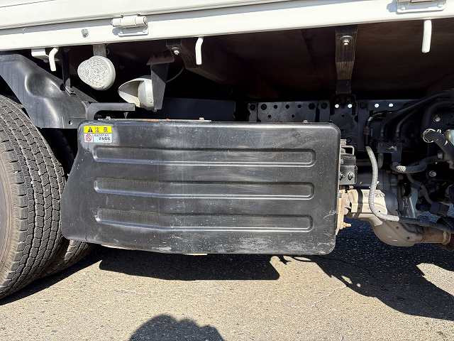 マツダ タイタン 小型 平ボディ 2RG-LKS88A(95481) 20枚目
