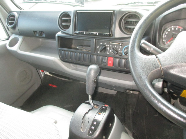 トヨタ トヨエース 小型 平ボディ ABF-TRY230(95482) 12枚目