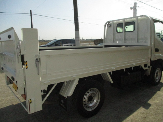 トヨタ トヨエース 小型 平ボディ ABF-TRY230(95482) 32枚目