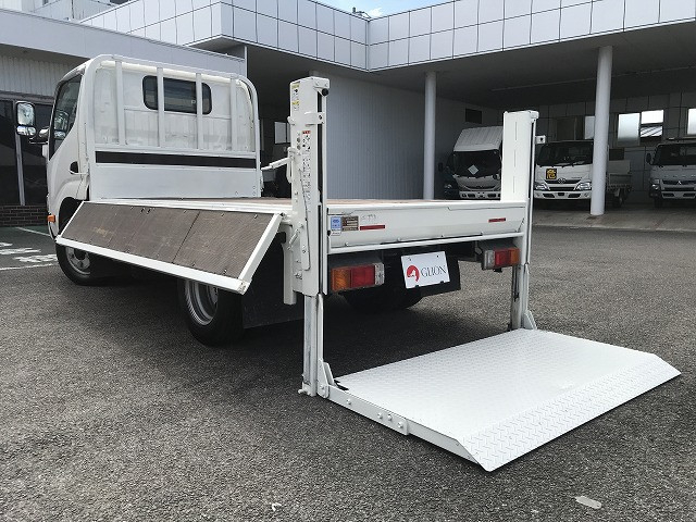 日野 デュトロ 小型 平ボディ 2RG-XZU605M(95483) 11枚目