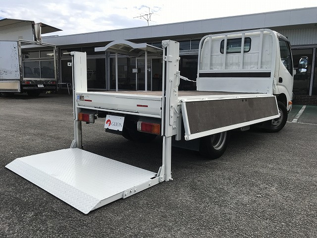 日野 デュトロ 小型 平ボディ 2RG-XZU605M(95483) 13枚目