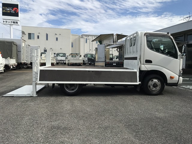 日野 デュトロ 小型 平ボディ 2RG-XZU605M(95483) 15枚目