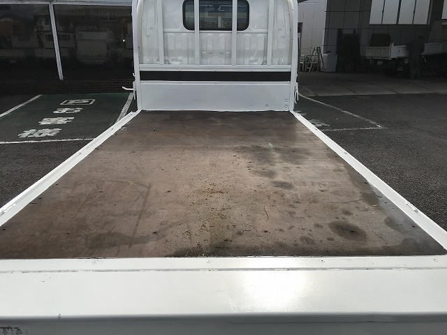 日野 デュトロ 小型 平ボディ 2RG-XZU605M(95483) 16枚目