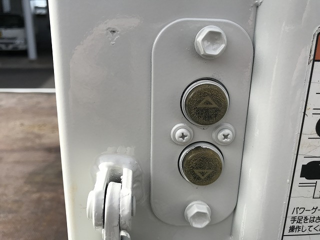 日野 デュトロ 小型 平ボディ 2RG-XZU605M(95483) 26枚目