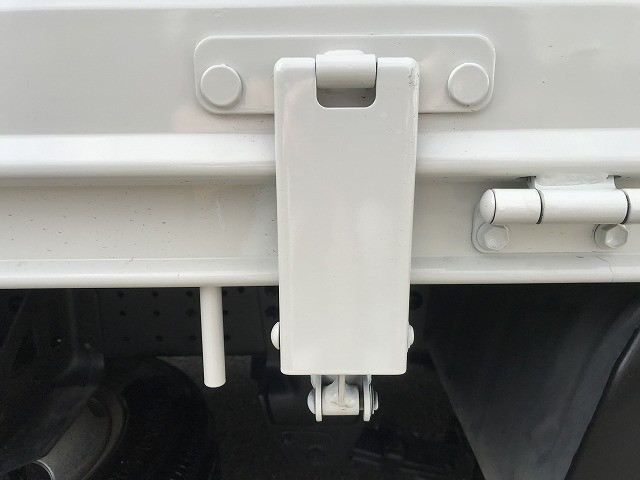 日野 デュトロ 小型 平ボディ 2RG-XZU605M(95483) 29枚目