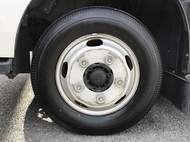 日野 デュトロ 小型 平ボディ 2RG-XZU605M(95483) 32枚目