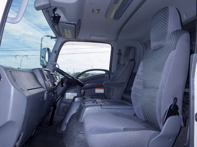 いすゞ フォワード 中型 アルミウィング 2RG-FRR90T2(95486) 14枚目