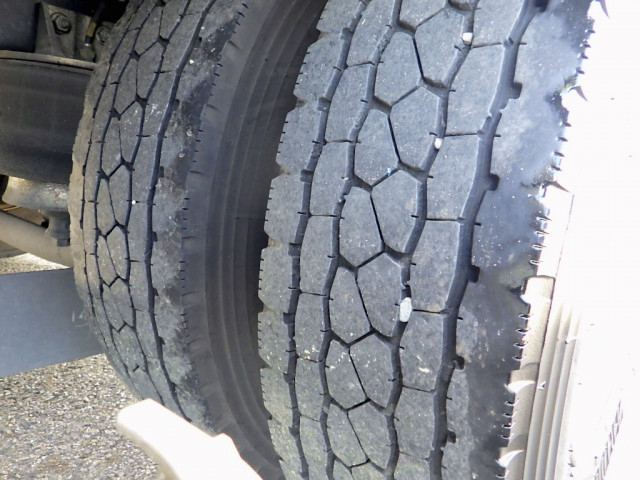 いすゞ フォワード 中型 アルミウィング 2RG-FRR90T2(95486) 32枚目