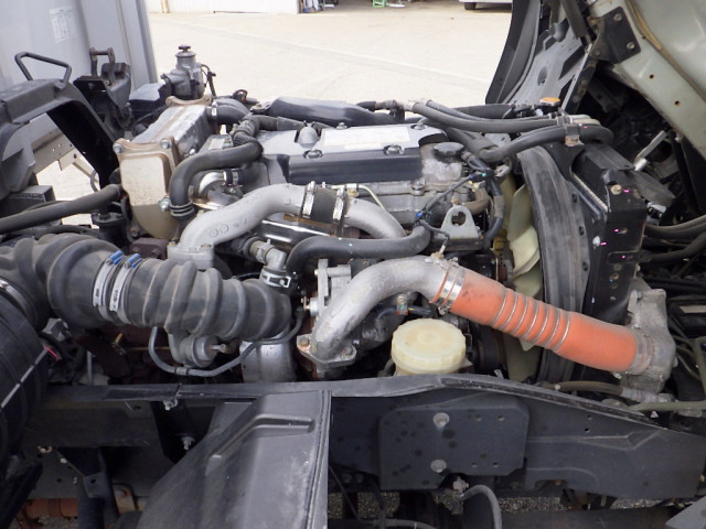 いすゞ フォワード 中型 アルミウィング 2RG-FRR90T2(95486) 33枚目