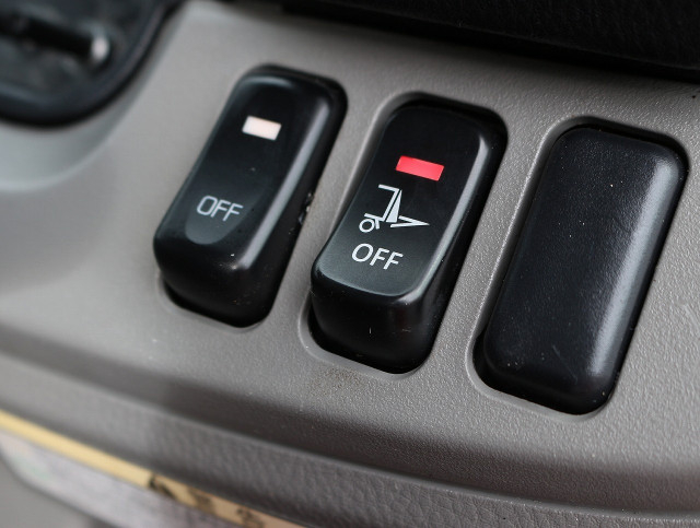 三菱ふそう キャンター 小型 平ボディ 2TG-FDA00(95487) 39枚目