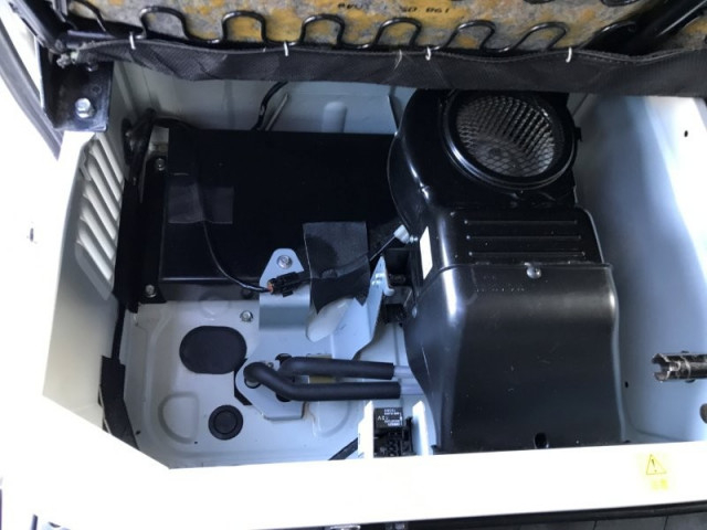 三菱ふそう キャンター 小型 Wキャブ 2RG-FBA20(95488) 15枚目