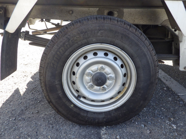 トヨタ タウンエース 小型 平ボディ DBF-S402U(95493) 28枚目